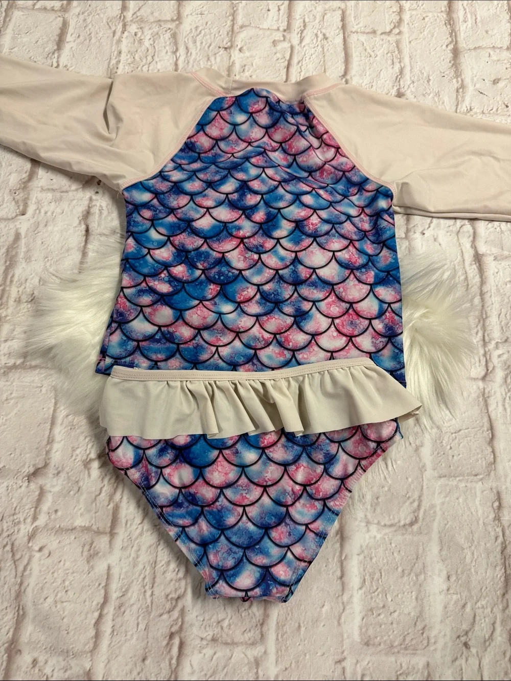 Girls Long-Sleeve Mermaid Scale Rashguard Set - Pink & Blue